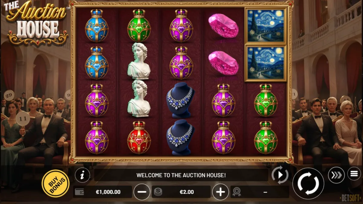 Tampilan visual mewah dari slot The Auction House dengan simbol permata dan karya seni.